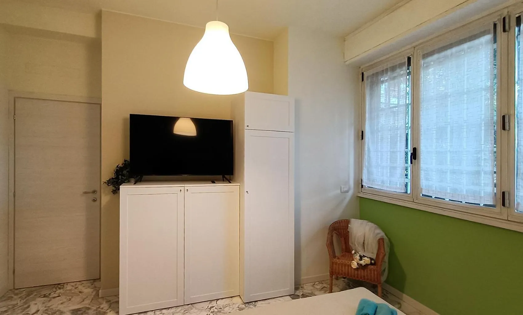 Appartamento Sahi - Via Dei Ciclamini Mm1 Primaticcio, Stadio San Siro, Ospedale San Carlo Milano Italia
