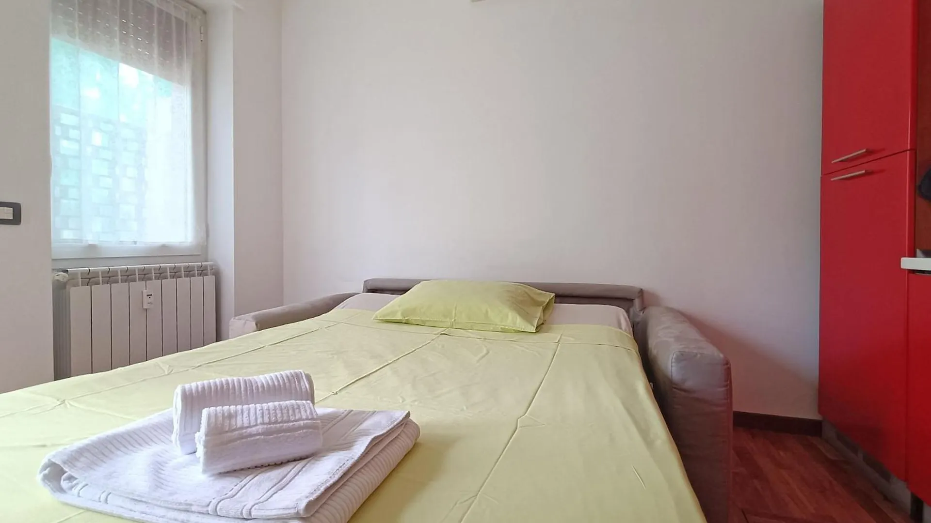Sahi - Via Dei Ciclamini Mm1 Primaticcio, Stadio San Siro, Ospedale San Carlo ミラノ アパート