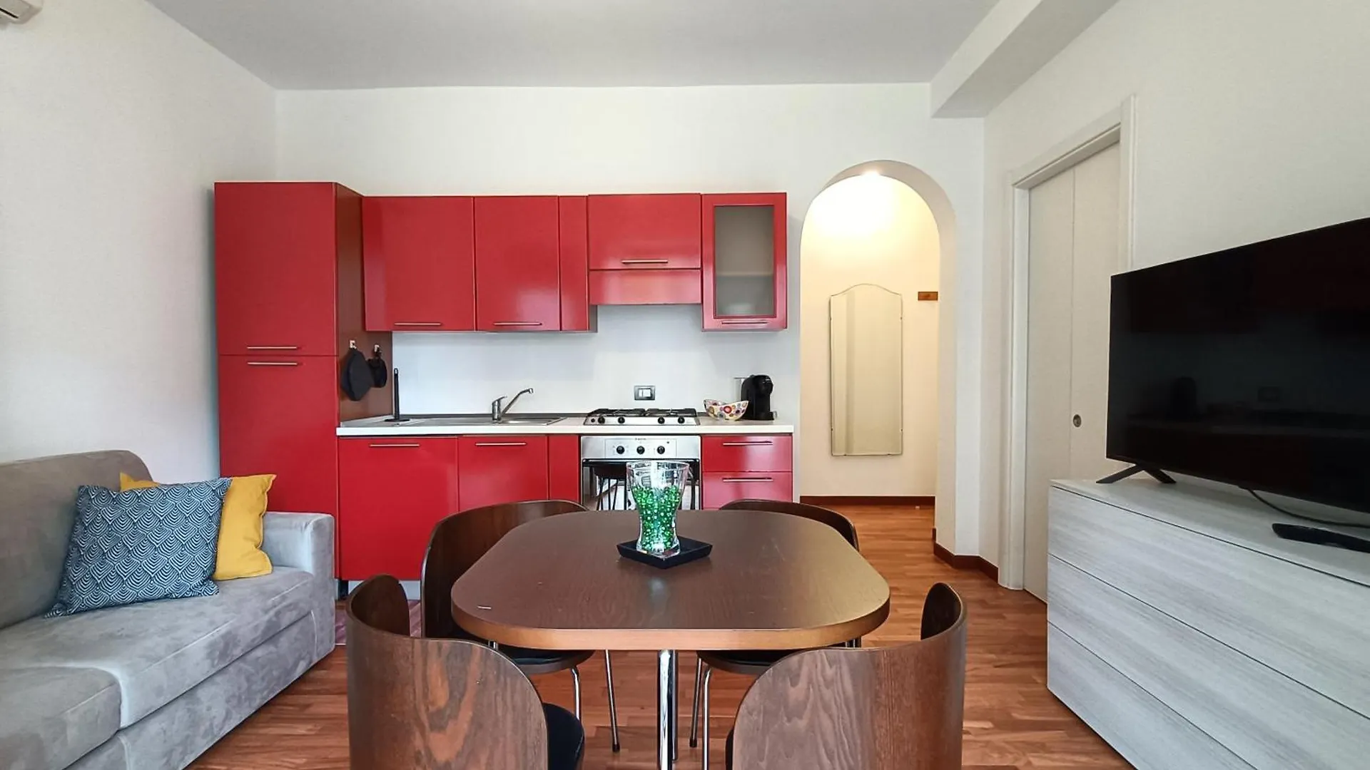 Sahi - Via Dei Ciclamini Mm1 Primaticcio, Stadio San Siro, Ospedale San Carlo Milano Appartamento