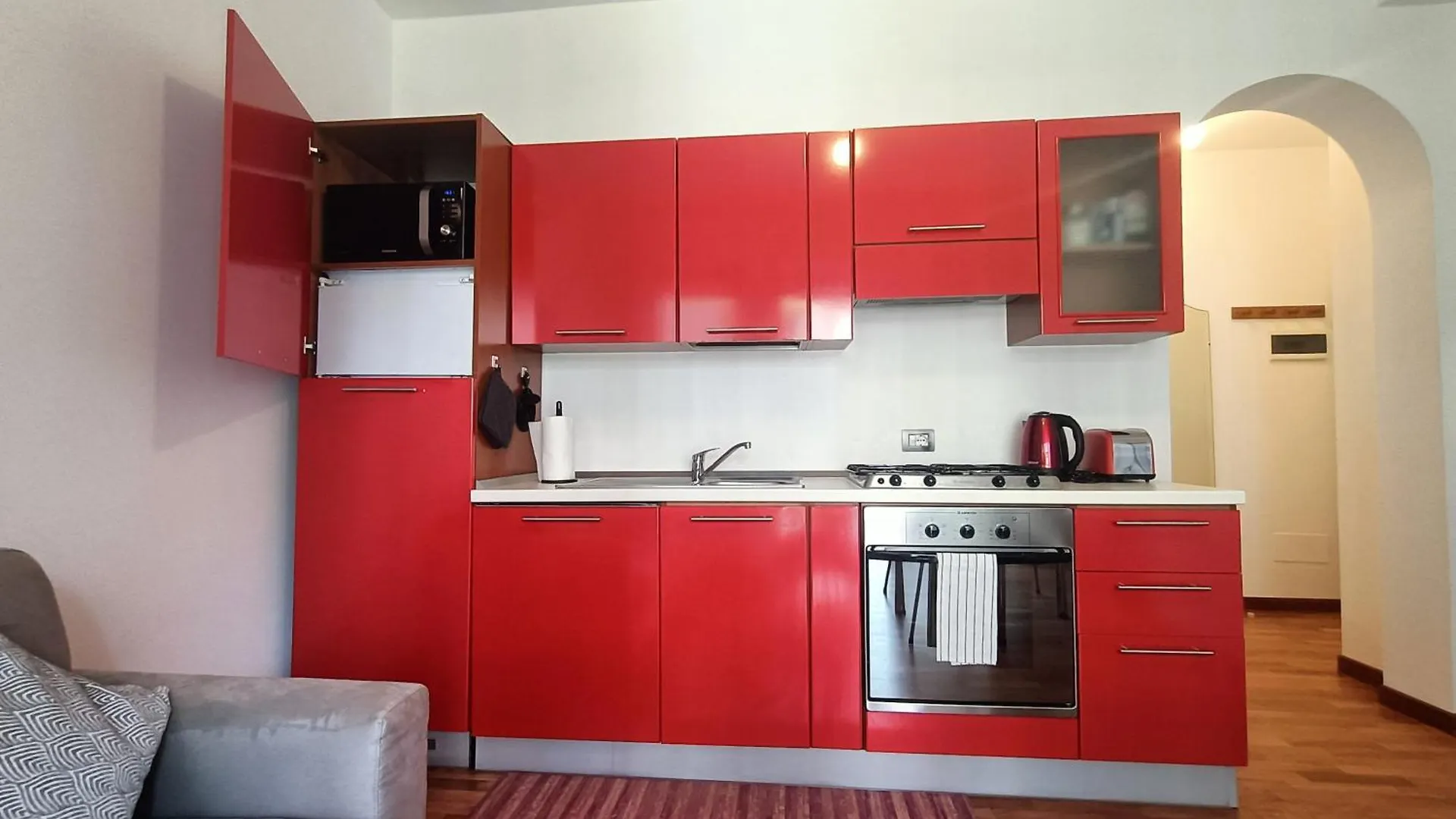 アパート Sahi - Via Dei Ciclamini Mm1 Primaticcio, Stadio San Siro, Ospedale San Carlo ミラノ